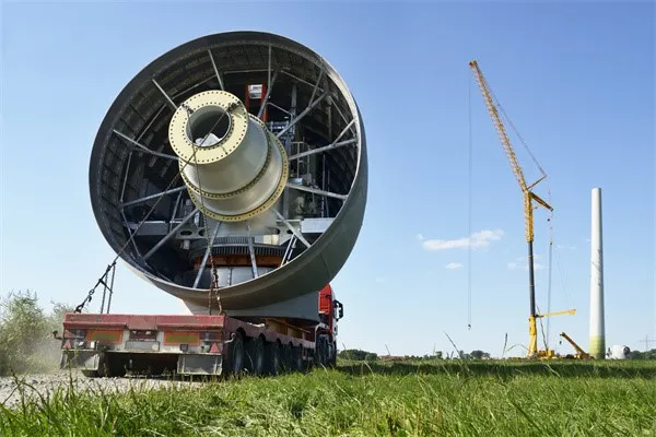 wind-turbine-transport-11 wind-turbine-transport-11